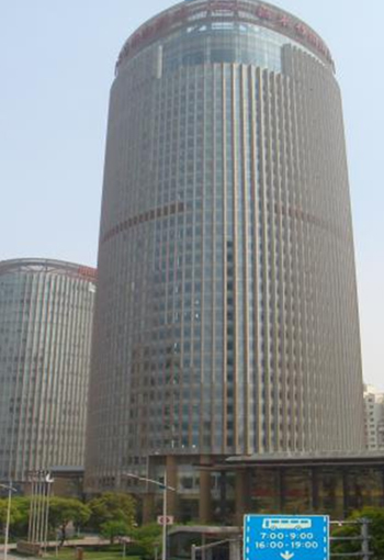 点击q里l我发消? title=
